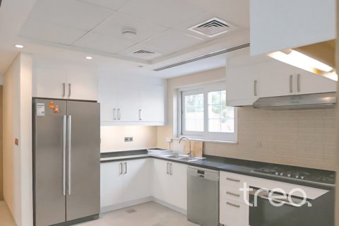 Vila v Jumeirah Park, Dubai, SAE 5 spální, 797.94 m2 č. 753737 - Fotografia 9