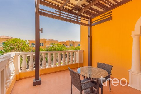Vila v Jumeirah Park, Dubai, SAE 5 spální, 797.94 m2 č. 753737 - Fotografia 18