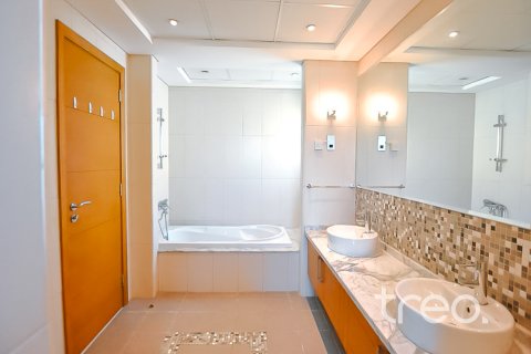 Vila v Jumeirah Park, Dubai, SAE 5 spální, 797.94 m2 č. 753737 - Fotografia 13