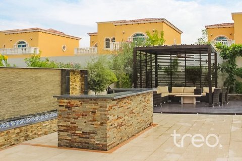 Vila v Jumeirah Park, Dubai, SAE 5 spální, 797.94 m2 č. 753737 - Fotografia 19