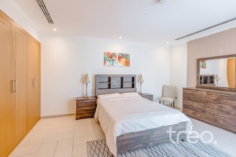 Vila v Jumeirah Park, Dubai, SAE 5 spální, 797.94 m2 č. 753737 - Fotografia 16