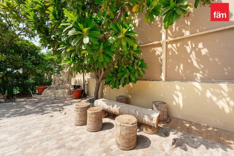 Villa para arrendamento em Dubai, EAU 5 quartos, 793.3 m2 № 753392 - foto 28