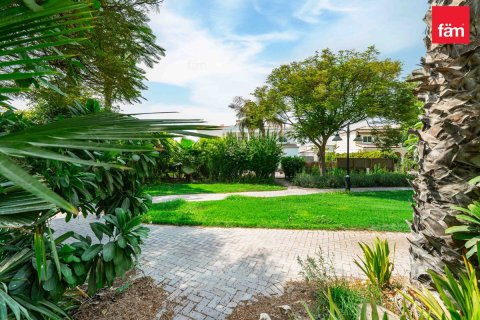 Villa para arrendamento em Dubai, EAU 5 quartos, 793.3 m2 № 753392 - foto 30