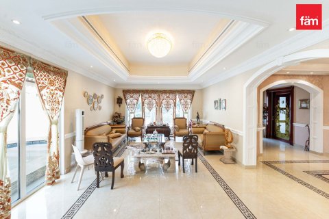 Villa para arrendamento em Dubai, EAU 5 quartos, 793.3 m2 № 753392 - foto 2
