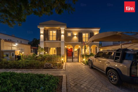 Villa para arrendamento em Dubai, EAU 5 quartos, 793.3 m2 № 753392 - foto 29
