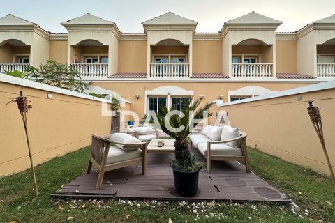 Таунхаус в Jumeirah Village Triangle, Дубай, ОАЭ 1 спальня, 152м2 № 719132