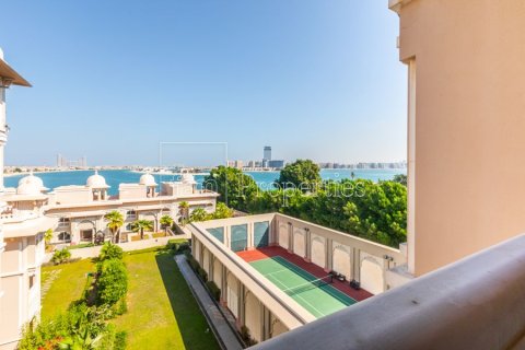 Palm Jumeirah, Dubai, संयुक्त अरब अमीरात में अपार्टमेंट, 2 बेडरूम, 153.1 वर्ग मीटर, संख्या 753262