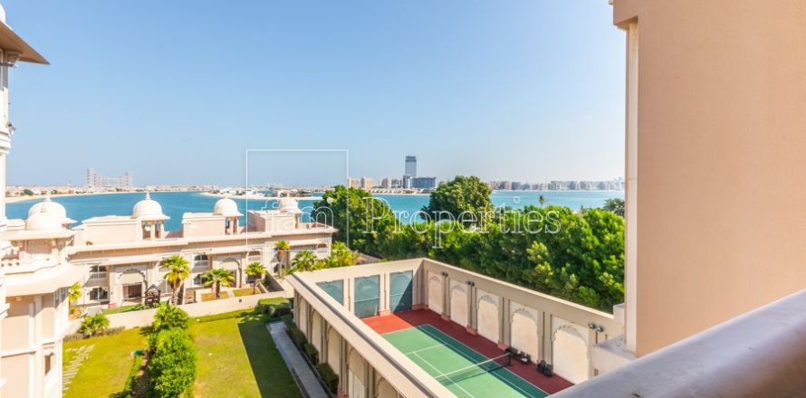 Palm Jumeirah, Dubai, संयुक्त अरब अमीरात में अपार्टमेंट, 2 बेडरूम, 153.1 वर्ग मीटर, संख्या 753262