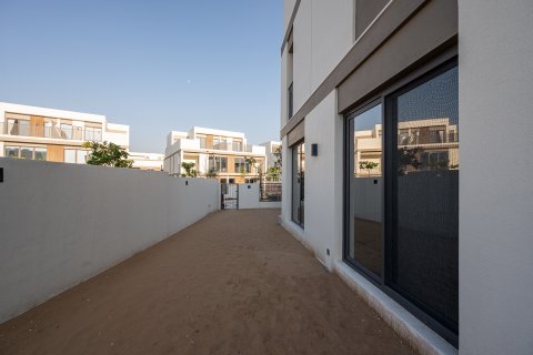 Vila v Tilal Al Ghaf, Dubai, SAE 4 ložnice, 260.04 m² Č.: 751128 - fotografie 13