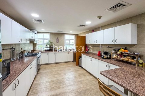 Byt v Dubai Investment Park, SAE 3 ložnice, 317 m² Č.: 626776 - fotografie 7