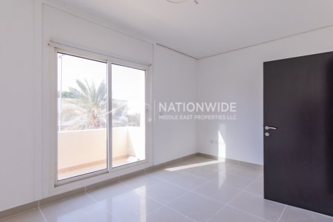 Abu Dhabi, BAE’de satılık townhouse 3 yatak odası, 225 m&sup2; No 647211 - fotoğraf 5