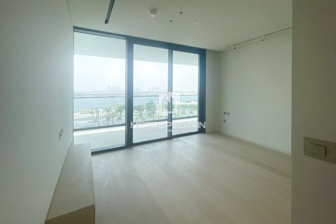Twee-onder-een-kapwoning te huur in Al Jaddaf, Dubai, VAE 3 slaapkamers, 355 vr.m., nr 665179 - foto 2