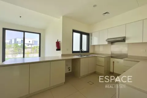 Villa zur Miete in Dubai Hills Estate, Dubai, VAE 4 Schlafzimmer, 230 m2 Nr. 738260 - Foto 4
