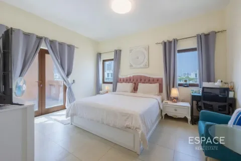 Al Furjan, Dubai, BAE’de satılık sıra ev 3 yatak odası, 262 m&sup2; No 738043 - fotoğraf 11