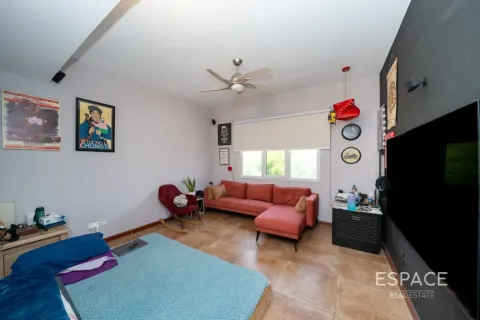 Villa para arrendamento em Meadows, Dubai, EAU 4 quartos, 540 m2 № 738258 - foto 14