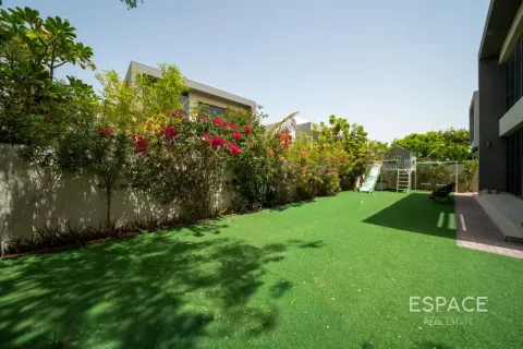 Villa te huur in Dubai Hills Estate, Dubai, VAE 4 slaapkamers, 327 vr.m., nr 738261 - foto 19