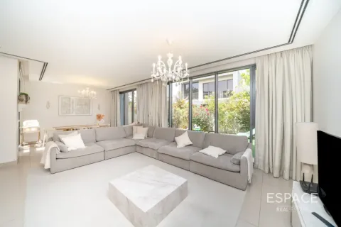 Villa te huur in Dubai Hills Estate, Dubai, VAE 4 slaapkamers, 327 vr.m., nr 738261 - foto 6