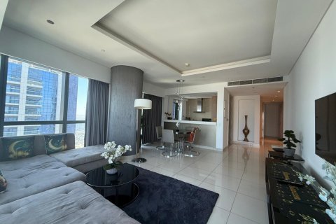 Huoneisto Business Bay, Dubai, Arabiemiraatit 2 makuuhuonetta, 141 m2 № 717770 - kuva 6