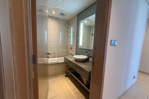 Huoneisto Business Bay, Dubai, Arabiemiraatit 2 makuuhuonetta, 141 m2 № 717770 - kuva 13