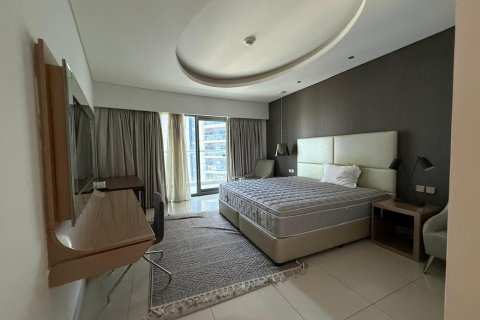 Huoneisto Business Bay, Dubai, Arabiemiraatit 2 makuuhuonetta, 141 m2 № 717770 - kuva 14