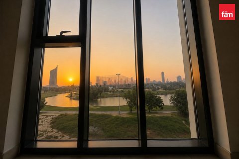 Apartment til leje i The Hills, Dubai, UAE 3 soveværelser, 165.8 kvm № 727633 - foto 11