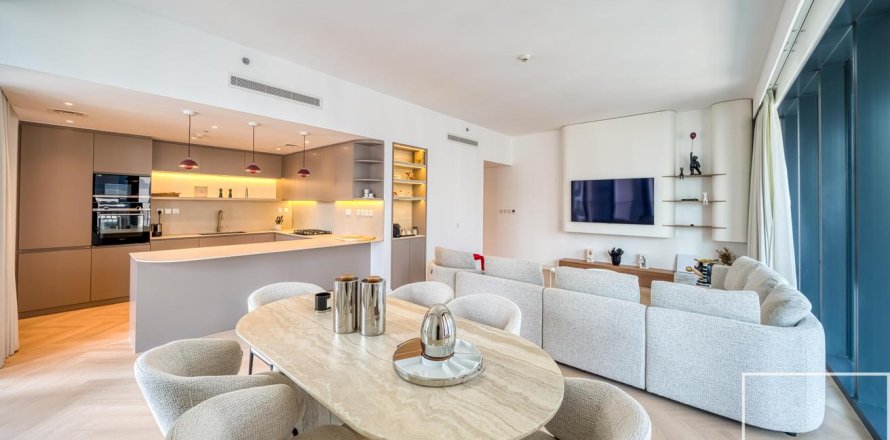 Apartamento em Downtown Dubai (Downtown Burj Dubai), Dubai, EAU 2 quartos, 161 m2 № 680742