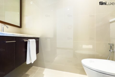 Apartamento en alquiler en Downtown Dubai (Downtown Burj Dubai), Dubai, EAU 2 dormitorios, 123.5 m2 № 661610 - foto 15