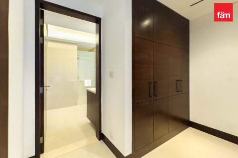 Apartemen di Downtown Dubai (Downtown Burj Dubai), UEA 2 kamar tidur, 123.5 m2 nomor 661610 - foto 2