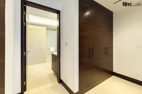 Apartamento en alquiler en Downtown Dubai (Downtown Burj Dubai), Dubai, EAU 2 dormitorios, 123.5 m2 № 661610 - foto 12
