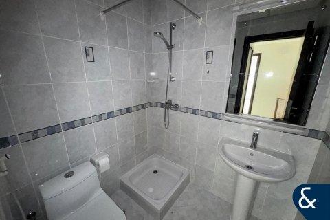 Apartamento para arrendamento em Jumeirah Lake Towers, Dubai, EAU 2 quartos, 110 m2 № 698289 - foto 14