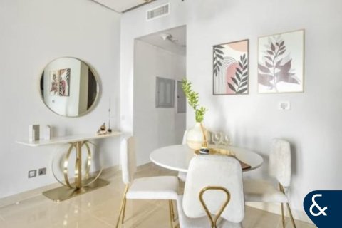 Apartamento para arrendamento em Business Bay, Dubai, EAU 1 quarto, 86 m2 № 698287 - foto 1