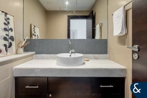 Apartamento para arrendamento em Business Bay, Dubai, EAU 1 quarto, 86 m2 № 698287 - foto 13