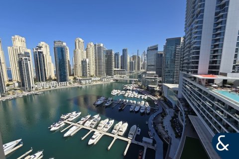 Apartamento para arrendamento em Dubai Marina, Dubai, EAU 2 quartos, 159 m2 № 698285 - foto 2