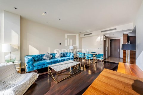 Apartment in Downtown Dubai (Downtown Burj Dubai), UAE 1 bedroom, 101.73 sq.m. № 755936 - photo 1
