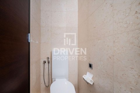 Apartment in Downtown Dubai (Downtown Burj Dubai), UAE 1 bedroom, 101.73 sq.m. № 755936 - photo 8