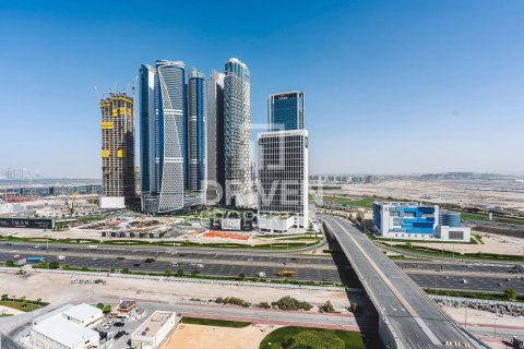 Apartment in Business Bay, Dubai, UAE 1 room, 34.47 sq.m. № 755930 - photo 7
