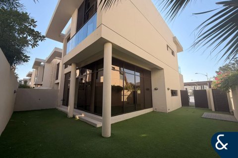 Dzīvoklis TOPANGA Dubaijā, AAE 3 istabas, 260 m2 Nr. 671640 - attēls 1