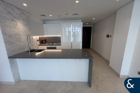 آپارتمان برای اجاره در Business Bay، Dubai، امارات متحده عربی 3 خوابه ، 157 متر مربع ، شماره 671618 - تصویر 2