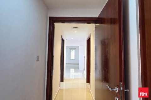 Villa à louer à Al Barsha, Dubai, EAU 5 chambres, 792.2 m2 № 694004 - photo 5