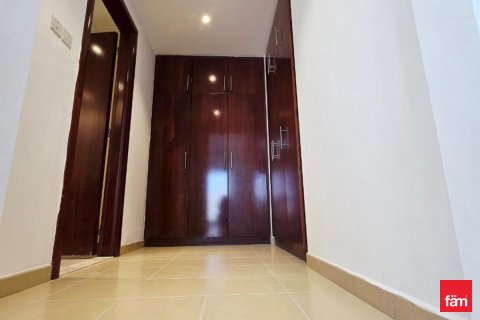 Βίλα σε Al Barsha, Dubai, ΗΑΕ 5 υπνοδωμάτια, 735.8 τ.μ. Αρ. 694004 - φωτογραφία 4