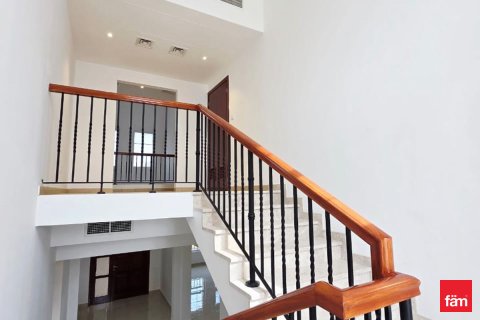 Villa à louer à Al Barsha, Dubai, EAU 5 chambres, 792.2 m2 № 694004 - photo 9