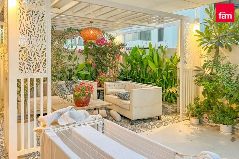 Townhouse in Dubai, UAE 4 bedrooms, 174.7 sq.m. № 585251 - photo 8