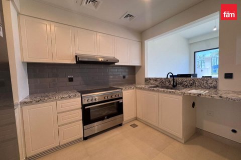 Townhouse in Dubai, UAE 4 bedrooms, 144.1 sq.m. № 769131 - photo 5