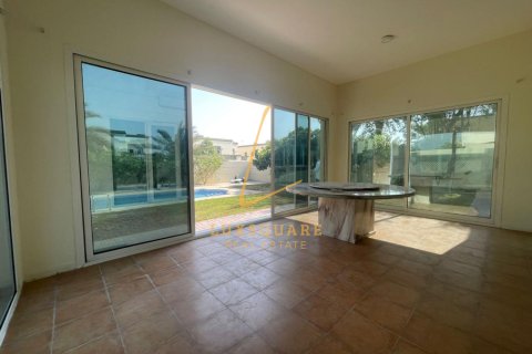 Jumeirah Park, Dubai, संयुक्त अरब अमीरात में विला, 3 बेडरूम, 741 वर्ग मीटर, संख्या 699360 - फ़ोटो 5