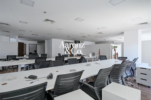 Oficiu de vânzare în Business Bay, Dubai, EAU 235 mp.  №699363 - poză 2
