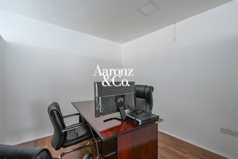 Oficiu de vânzare în Business Bay, Dubai, EAU 235 mp.  №699363 - poză 7