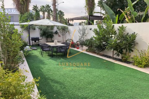 阿联酋 Dubai DAMAC Hills (Akoya by DAMAC) 待租 : 4 卧, 209 平方米 , 编号699359 - 照片 2