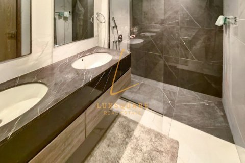 阿联酋 Dubai DAMAC Hills (Akoya by DAMAC) 待租 : 4 卧, 209 平方米 , 编号699359 - 照片 16