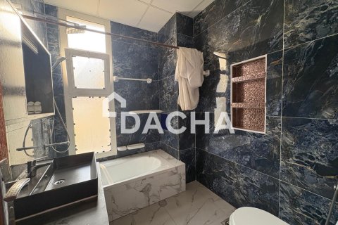 Huvila Al Furjan, Dubai, Arabiemiraatit 6 makuuhuonetta, 488 m2 № 706943 - kuva 27