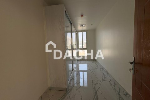 Huvila Al Furjan, Dubai, Arabiemiraatit 6 makuuhuonetta, 488 m2 № 706943 - kuva 20